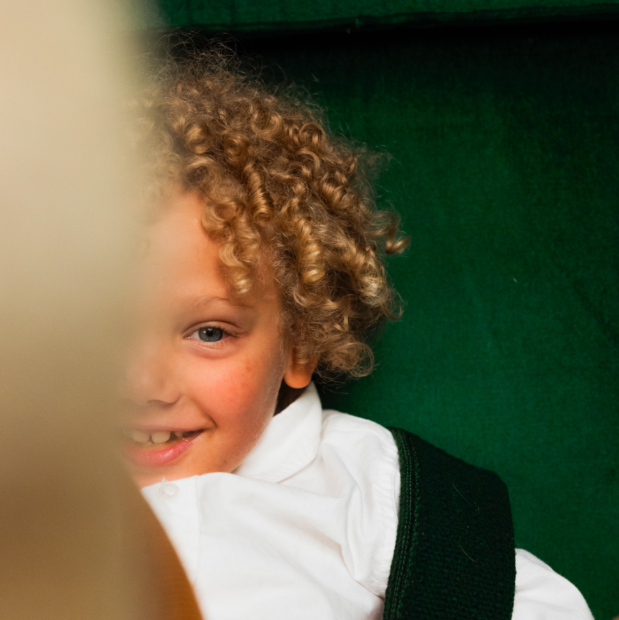 AINOA Joulu 2025 Sivusto Kuvat_Desktop Joulu Ohjelma 640x640.jpg